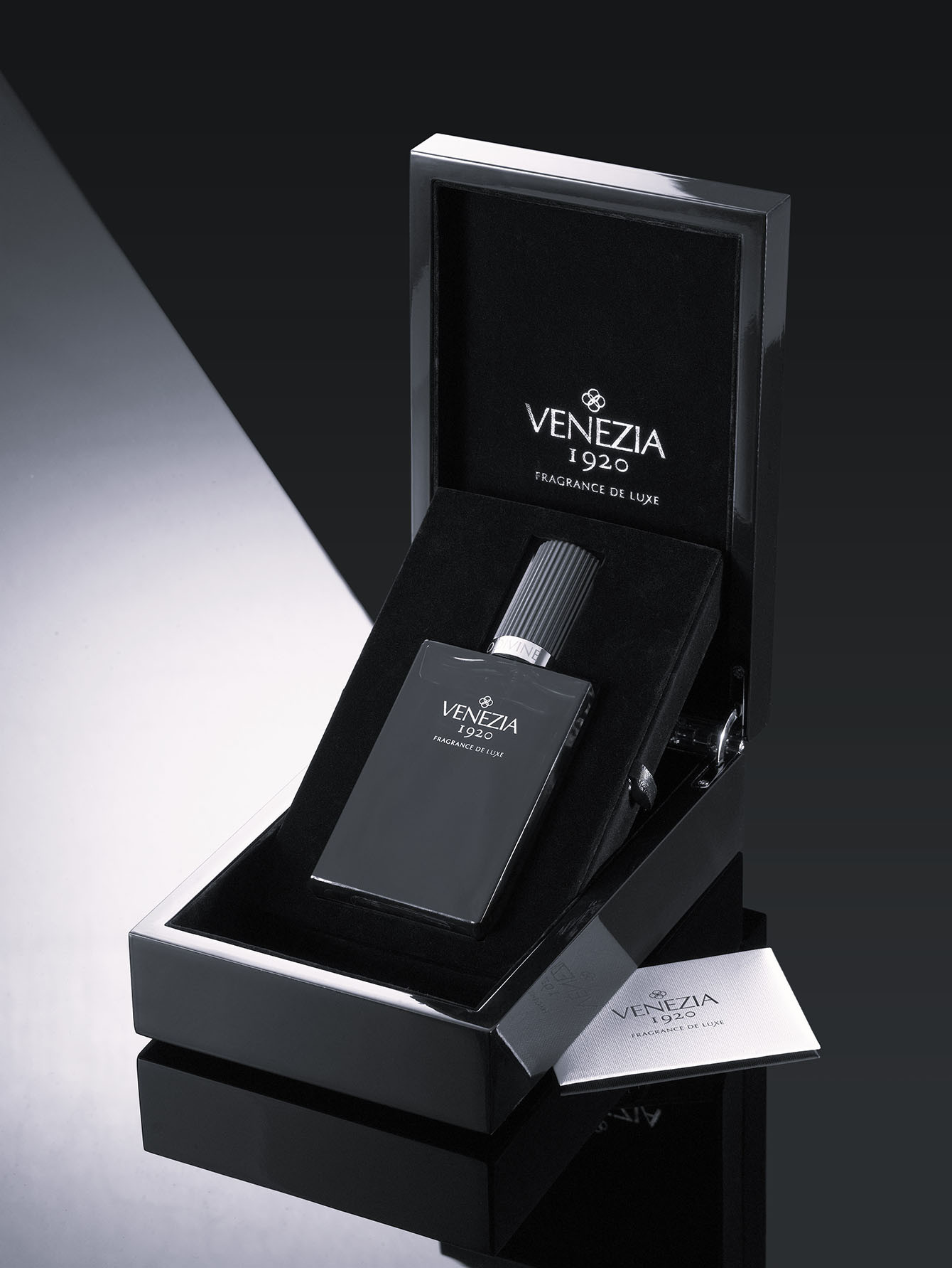 Духи Blanc de Blanc Luxury Edition, 100 мл - Обтравка1