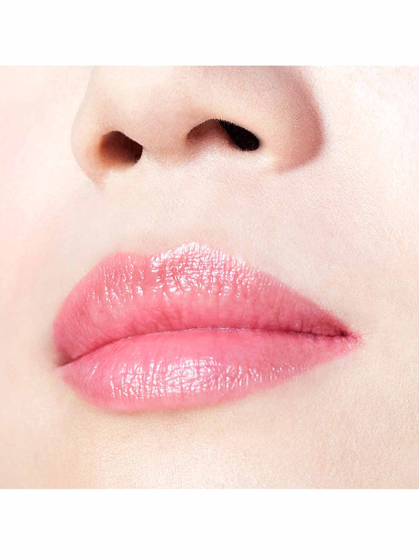 Увлажняющий оттеночный бальзам для губ Sheerlips, 2 Sweet Lily - Обтравка2