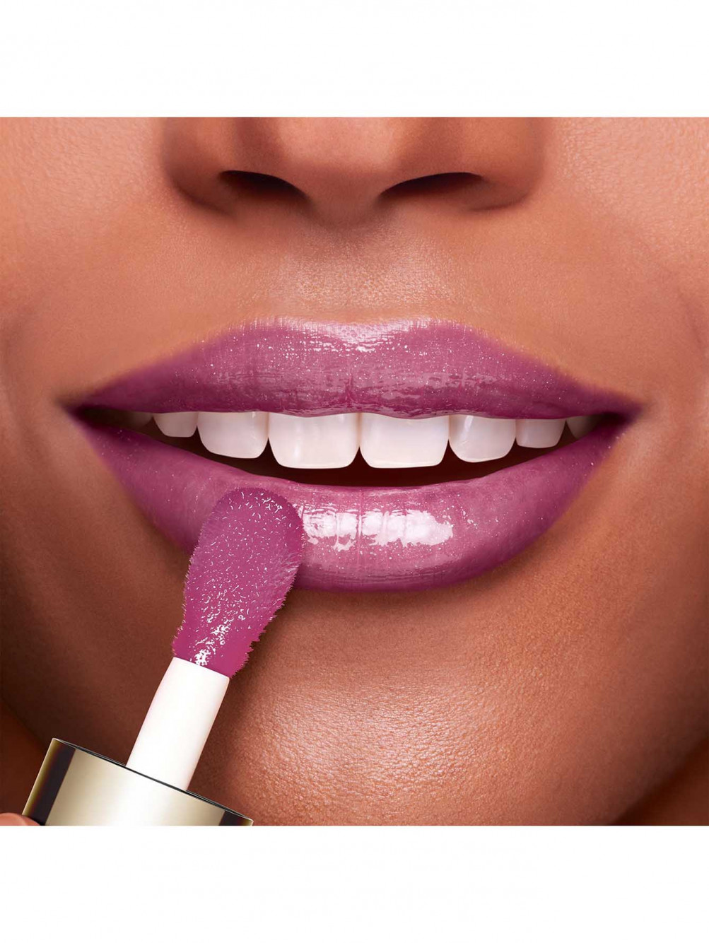 Масло-блеск для губ Lip Comfort Oil, оттенок 17, 7 мл - Обтравка2