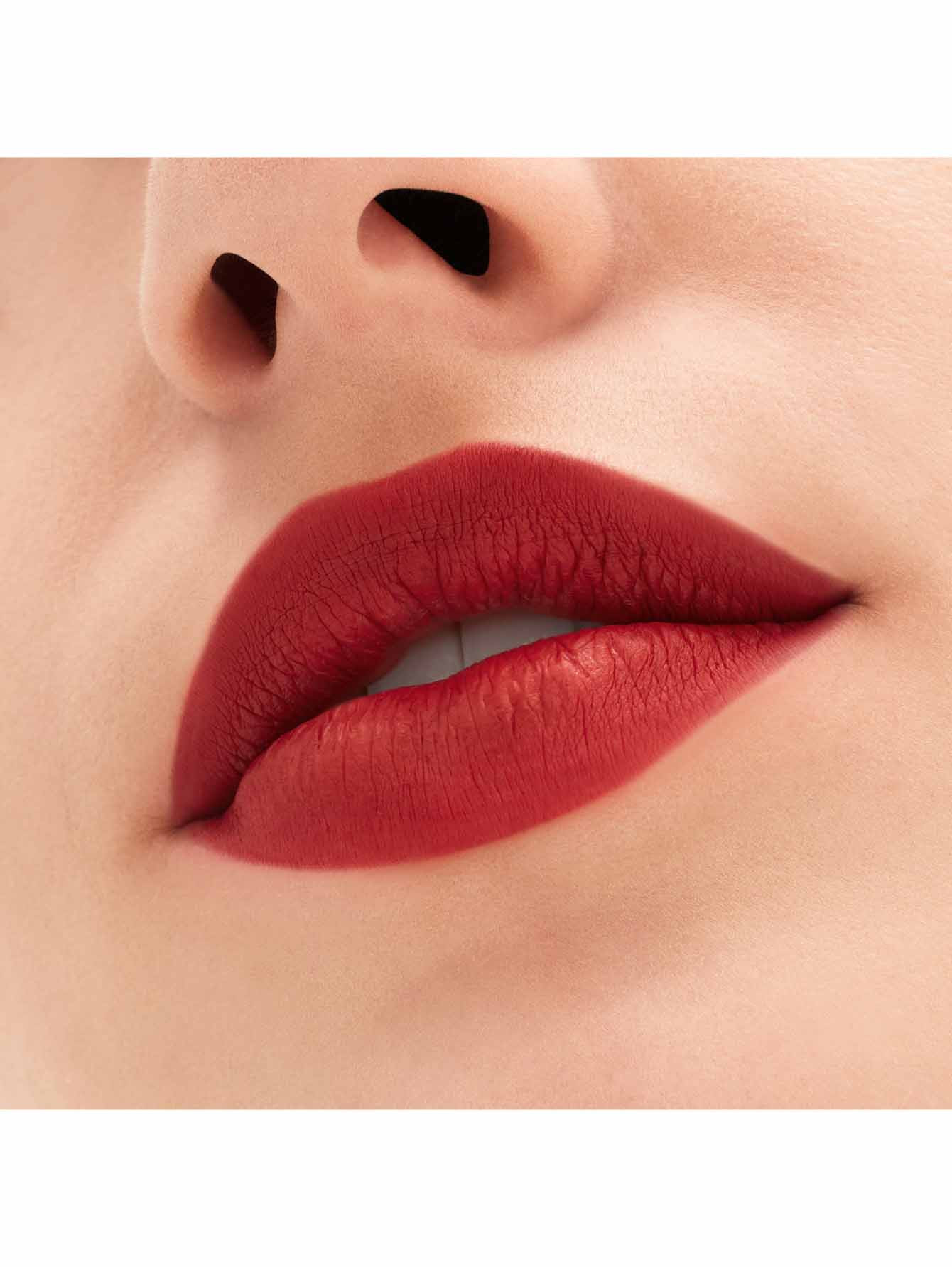 Помада для губ Locked Kiss 24hr Lipstick, оттенок Extra Chili - Обтравка3