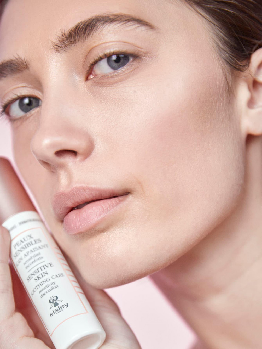 Успокаивающий крем для чувствительной кожи Sensitive Skin Soothing Care, 40 мл - Обтравка4