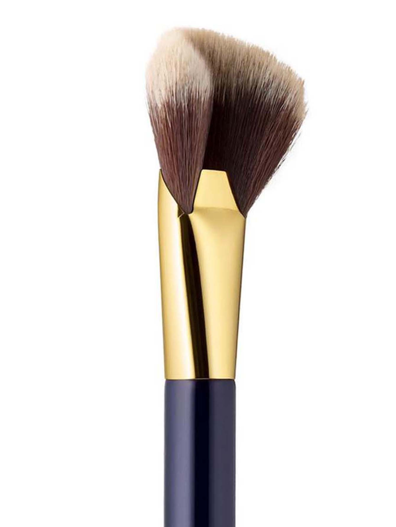 Кисть для нанесения пудры Defining Powder Brush - Обтравка1