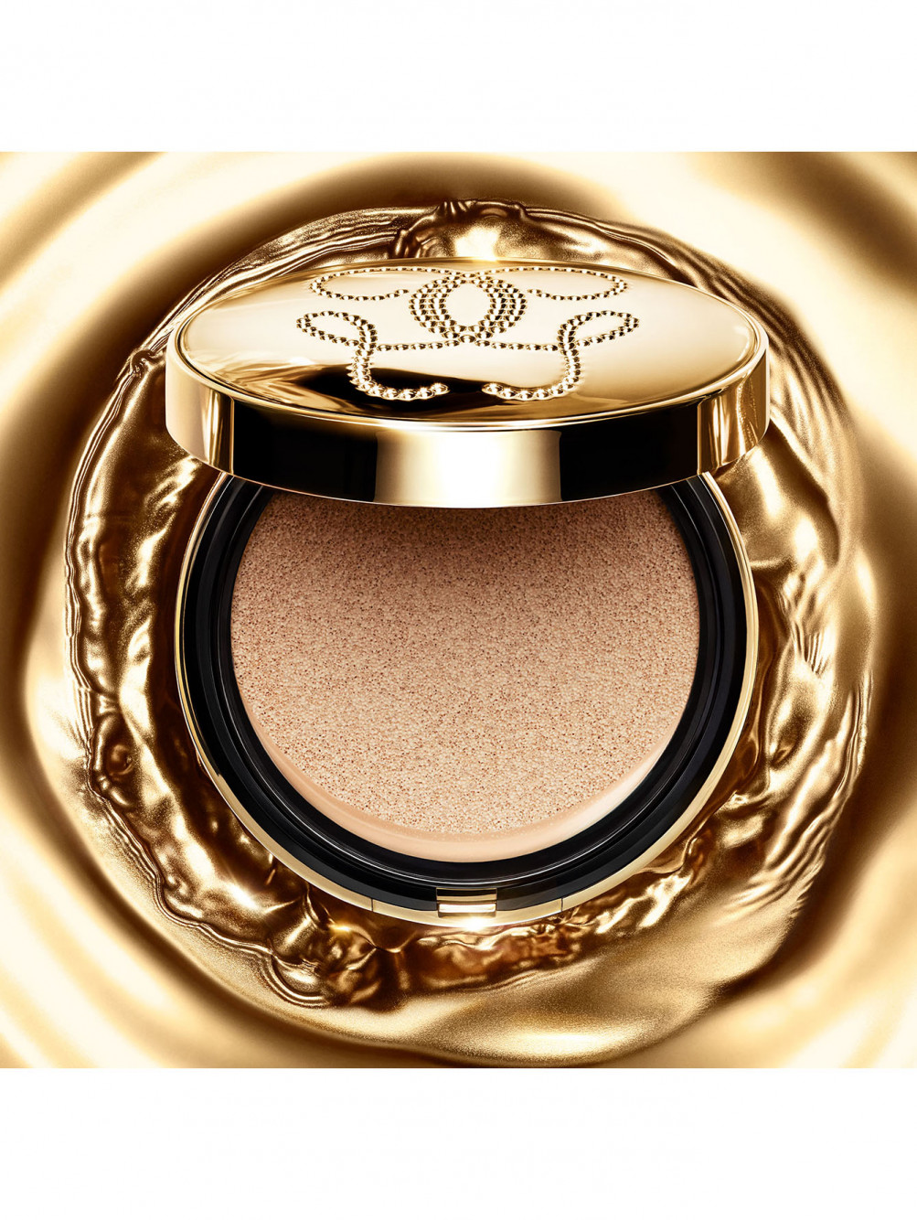 Тональное средство для лица Parure Gold Cushion SPF 40 PA+++, 01N Светлый бежевый, 14,5 г - Обтравка3