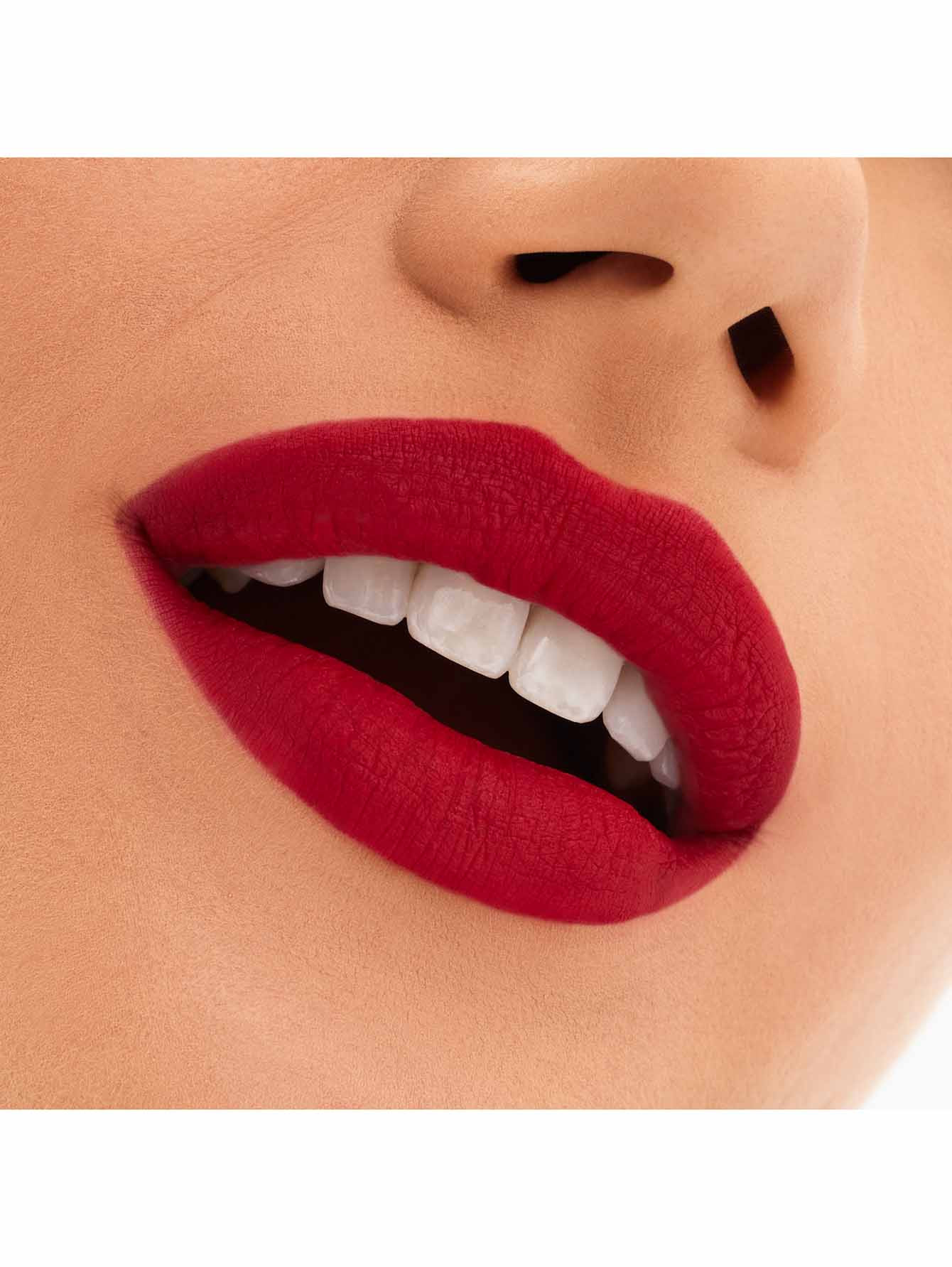 Помада для губ Locked Kiss 24hr Lipstick, оттенок Ruby True - Обтравка3