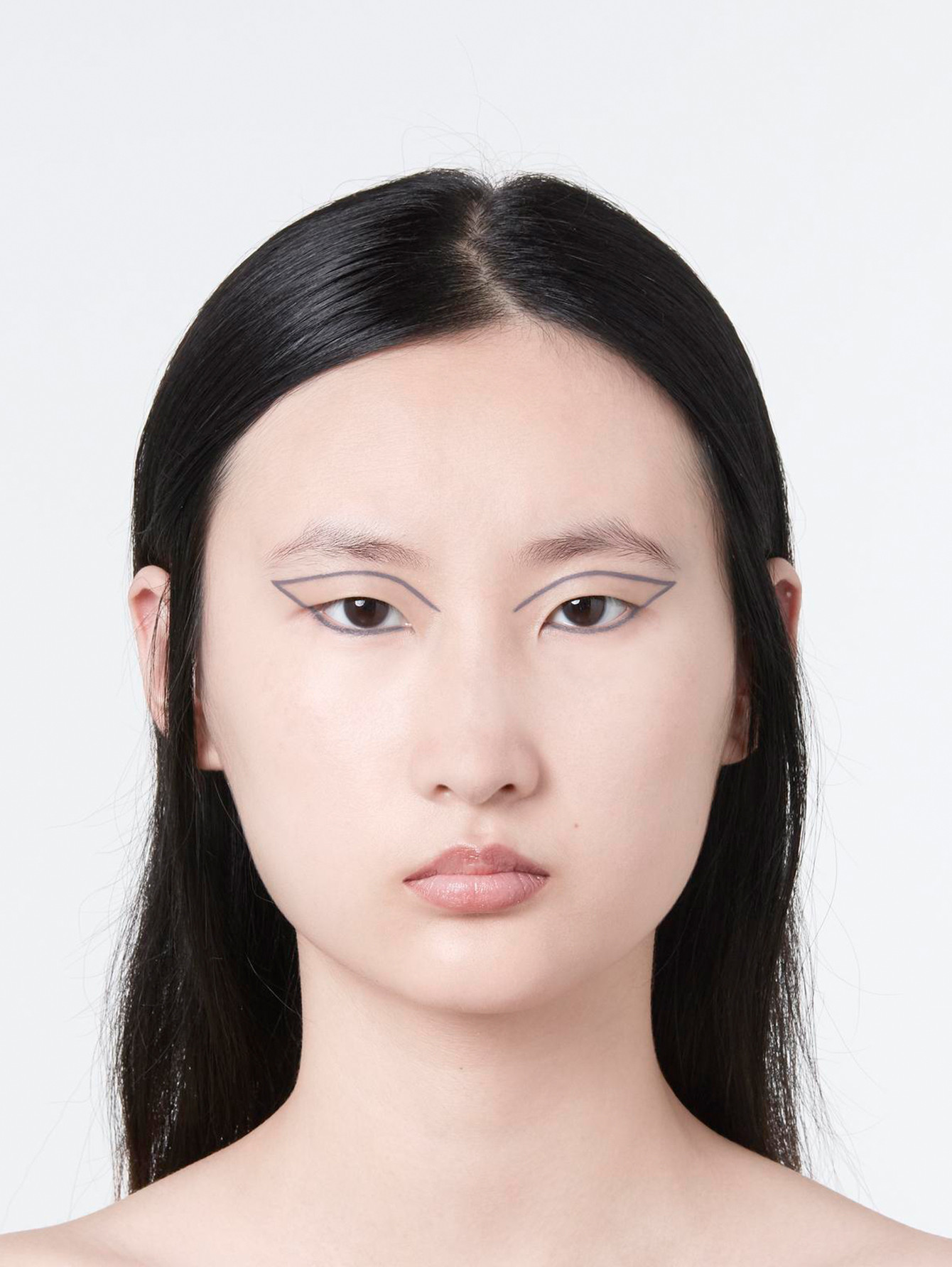 Gucci Stylo Contour des Yeux карандаш для глаз, тон 2 Anthracite - Обтравка3