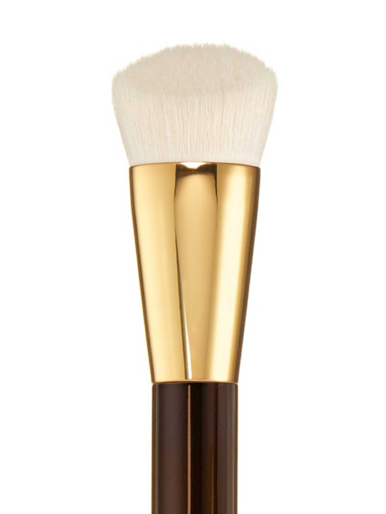 Кисть для тональной основы Shade And Illuminate Foundation Brush 2.5 - Обтравка1